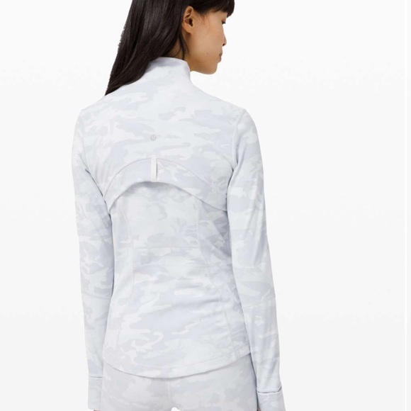 Lululemon Define Jacket *Luxtreme
Incognito Camo Jacquard Alpine White Starlight - Picture 2 of 6